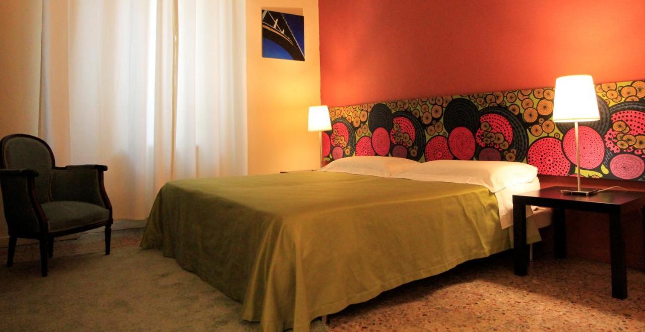 B&B Metropolis Livorno Ngoại thất bức ảnh